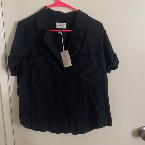 Black crop - Picture 1 of 2